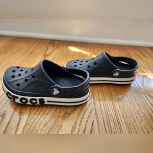 Crocs TODDLER BAYABAND CLOG - Black - C10